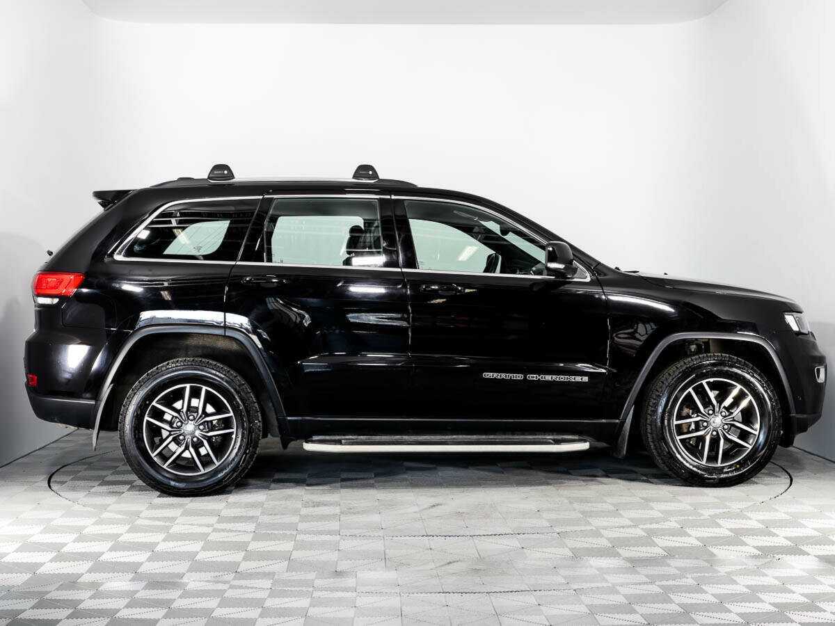 Купить Jeep Grand Cherokee с пробегом. Фото: #2