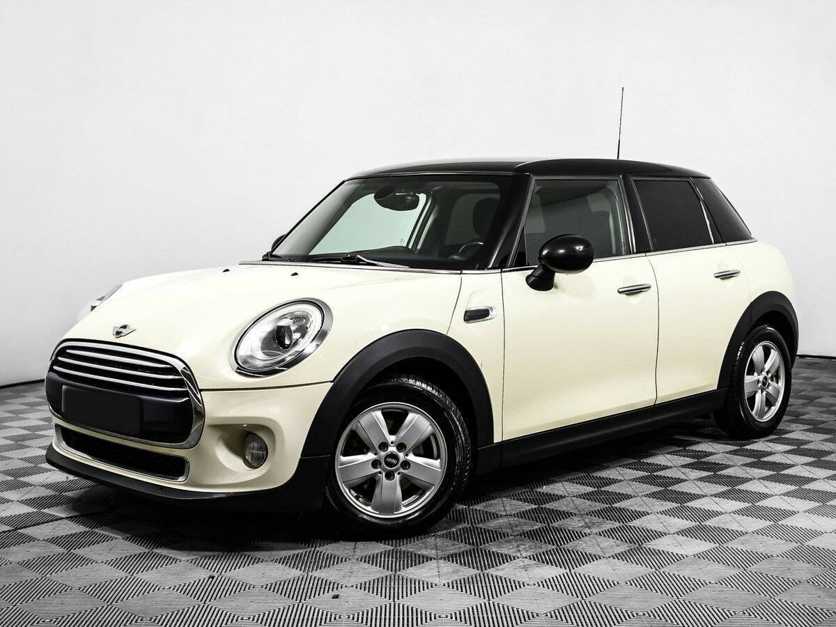 Купить Mini Hatch с пробегом. Фото: #0