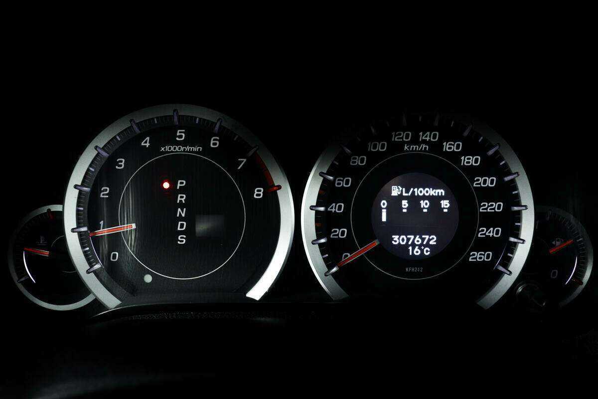 Купить Honda Accord с пробегом. Фото: #9