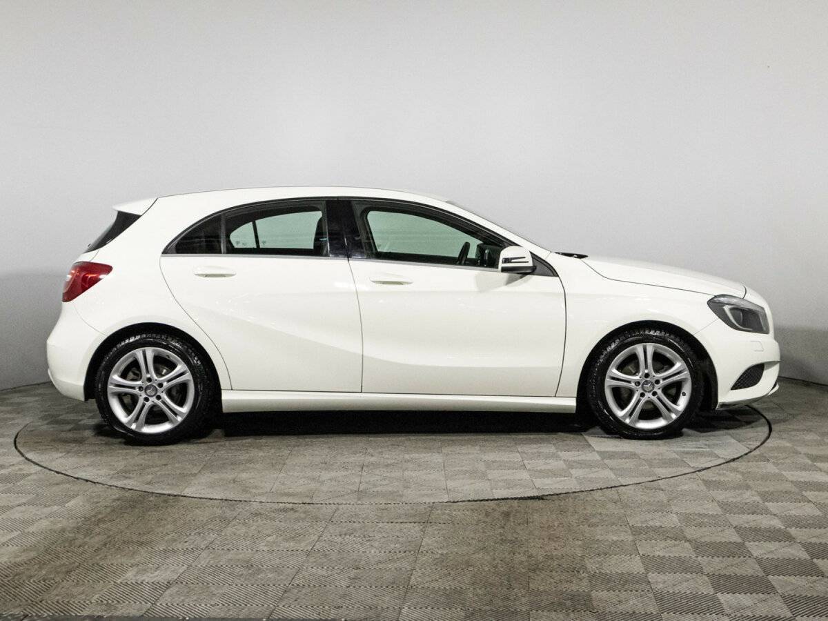 Купить Mercedes-Benz A-Класс с пробегом. Фото: #3