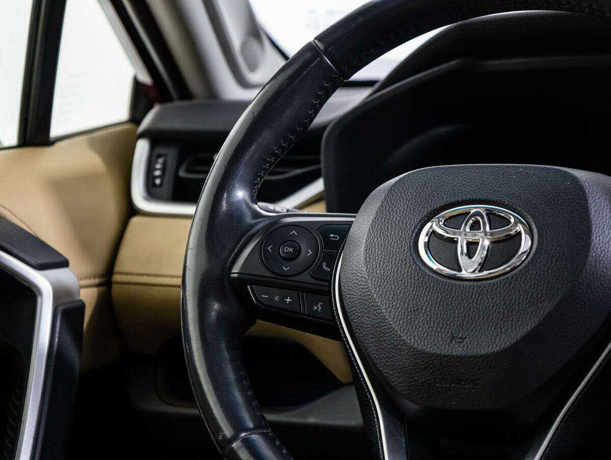 Купить Toyota RAV4 с пробегом. Фото: #19