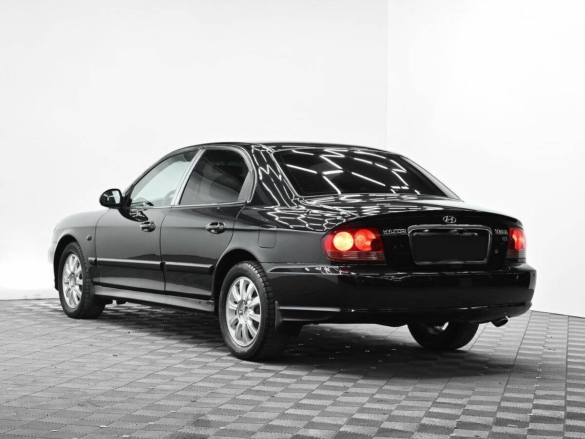 Купить Hyundai Sonata с пробегом. Фото: #2