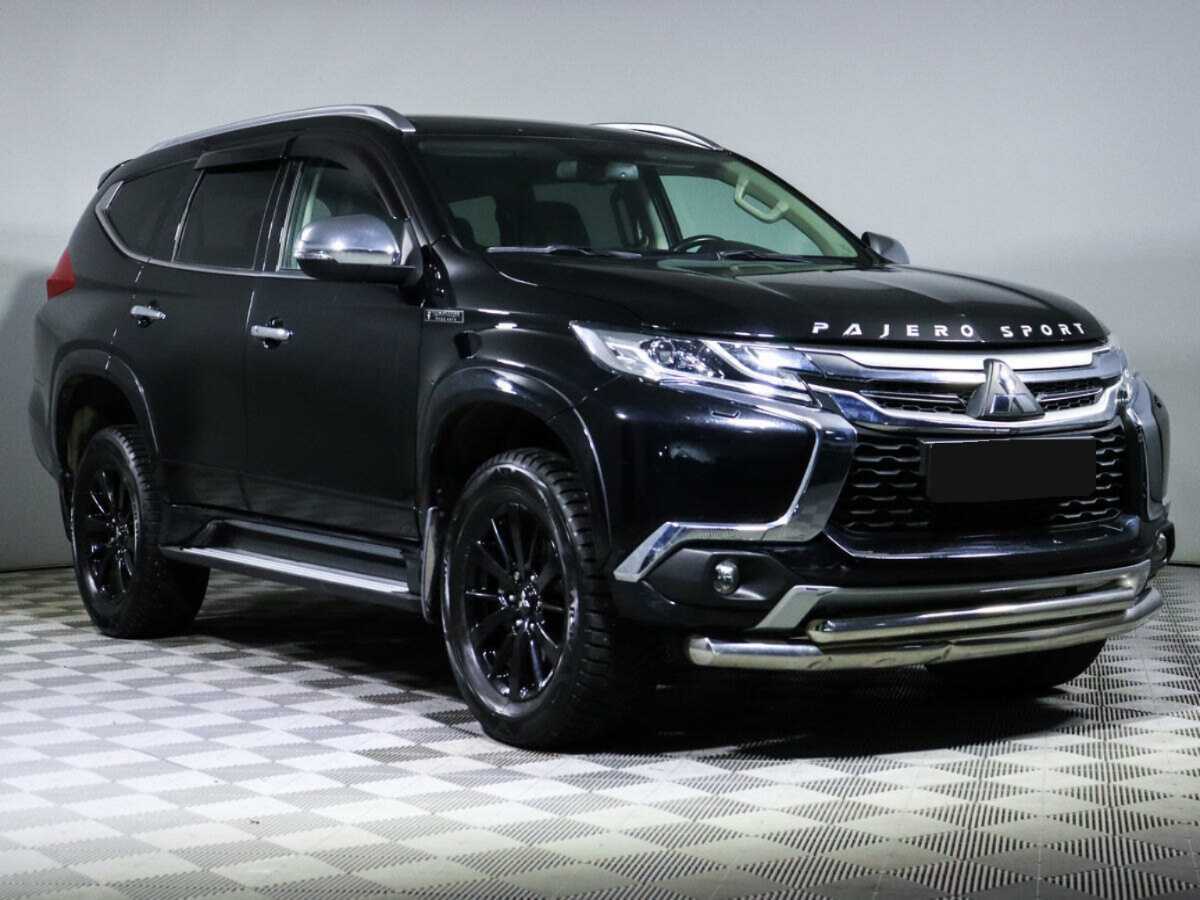 Купить Mitsubishi Pajero Sport с пробегом. Фото: #2