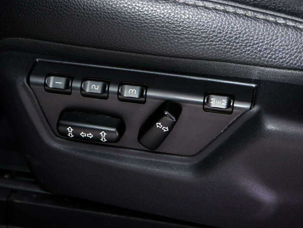 Купить Volvo XC90 с пробегом. Фото: #12