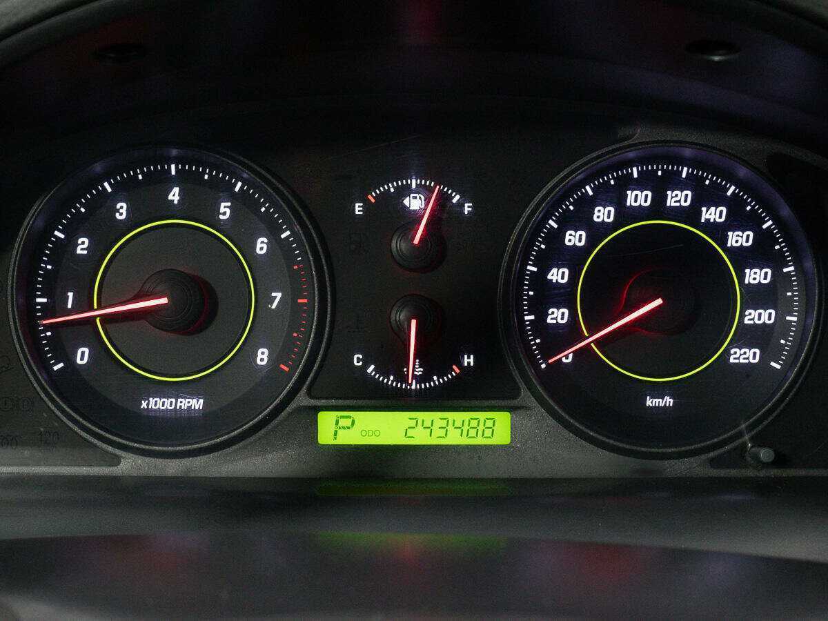 Купить Chevrolet Captiva с пробегом. Фото: #10
