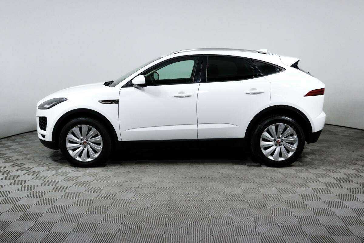 Купить Jaguar E-Pace с пробегом. Фото: #7