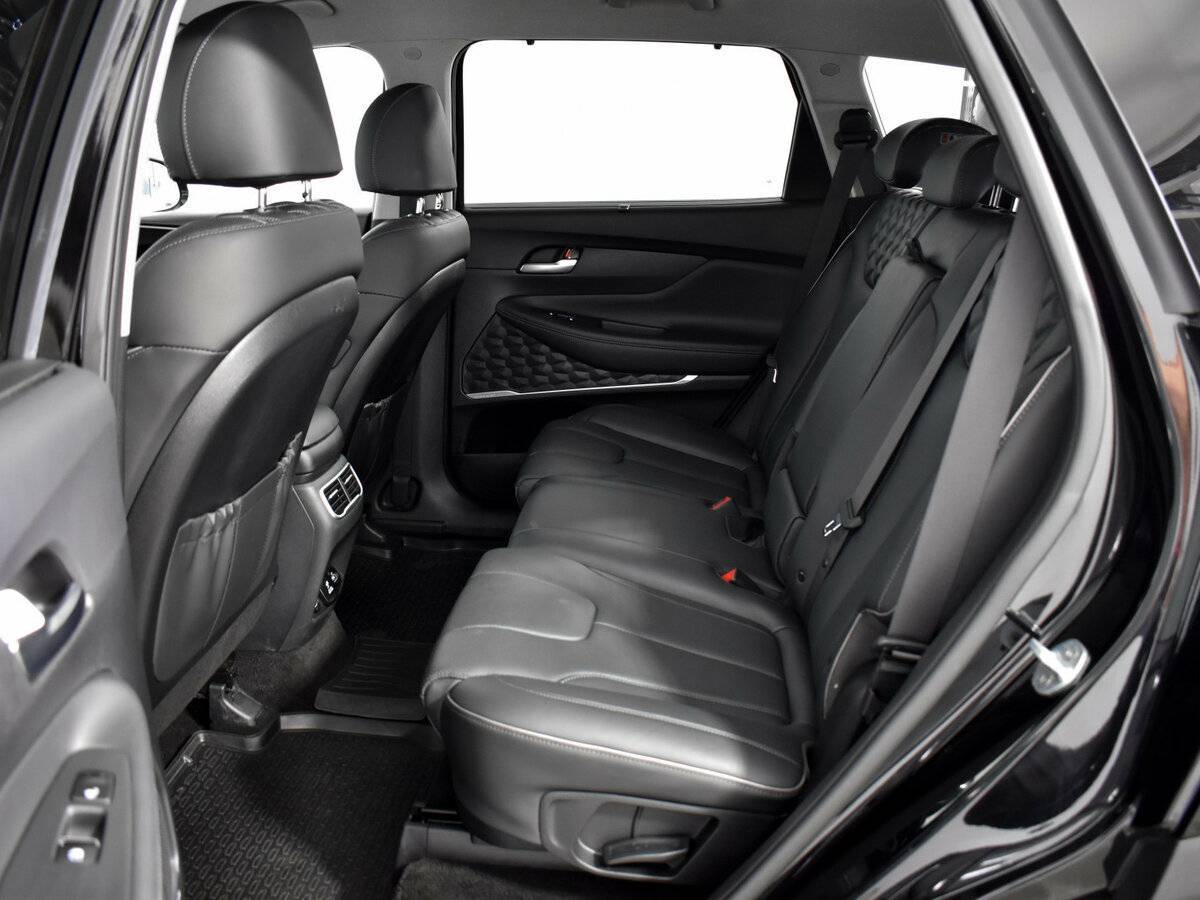 Купить Hyundai Santa Fe с пробегом. Фото: #11