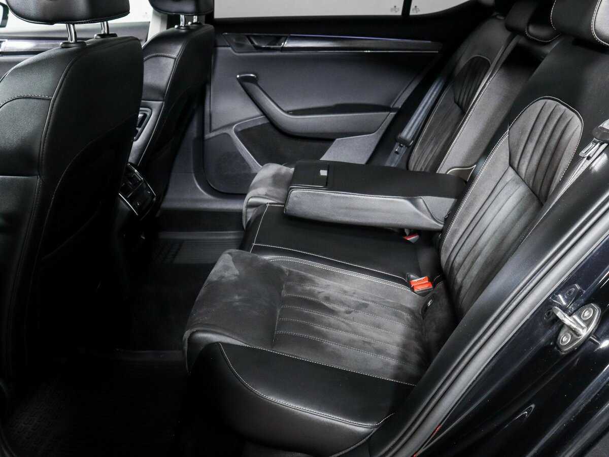 Купить Skoda Superb с пробегом. Фото: #6