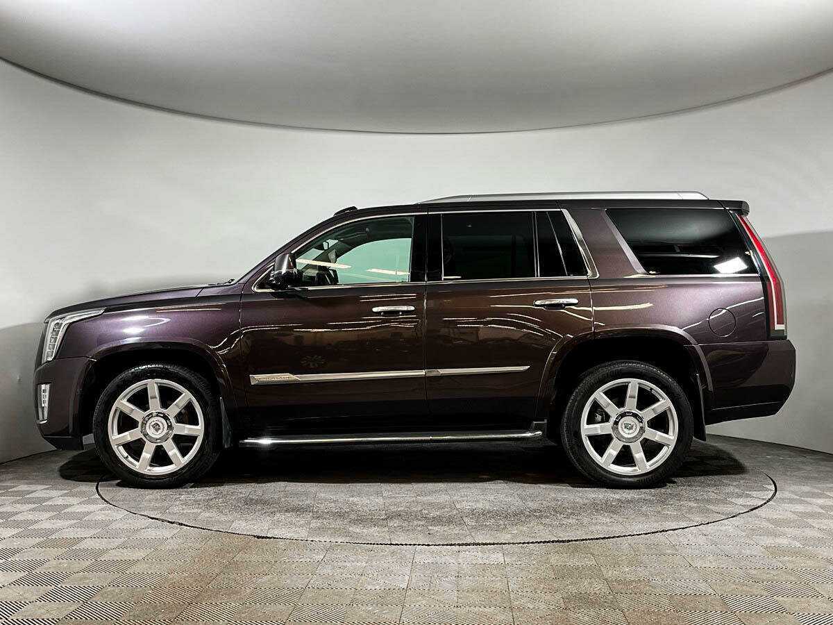 Купить Cadillac Escalade с пробегом. Фото: #7