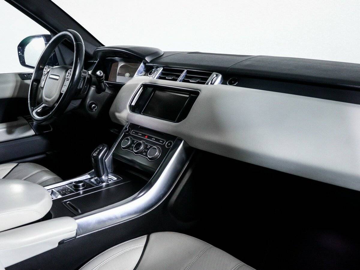 Купить Land Rover Range Rover Sport с пробегом. Фото: #8