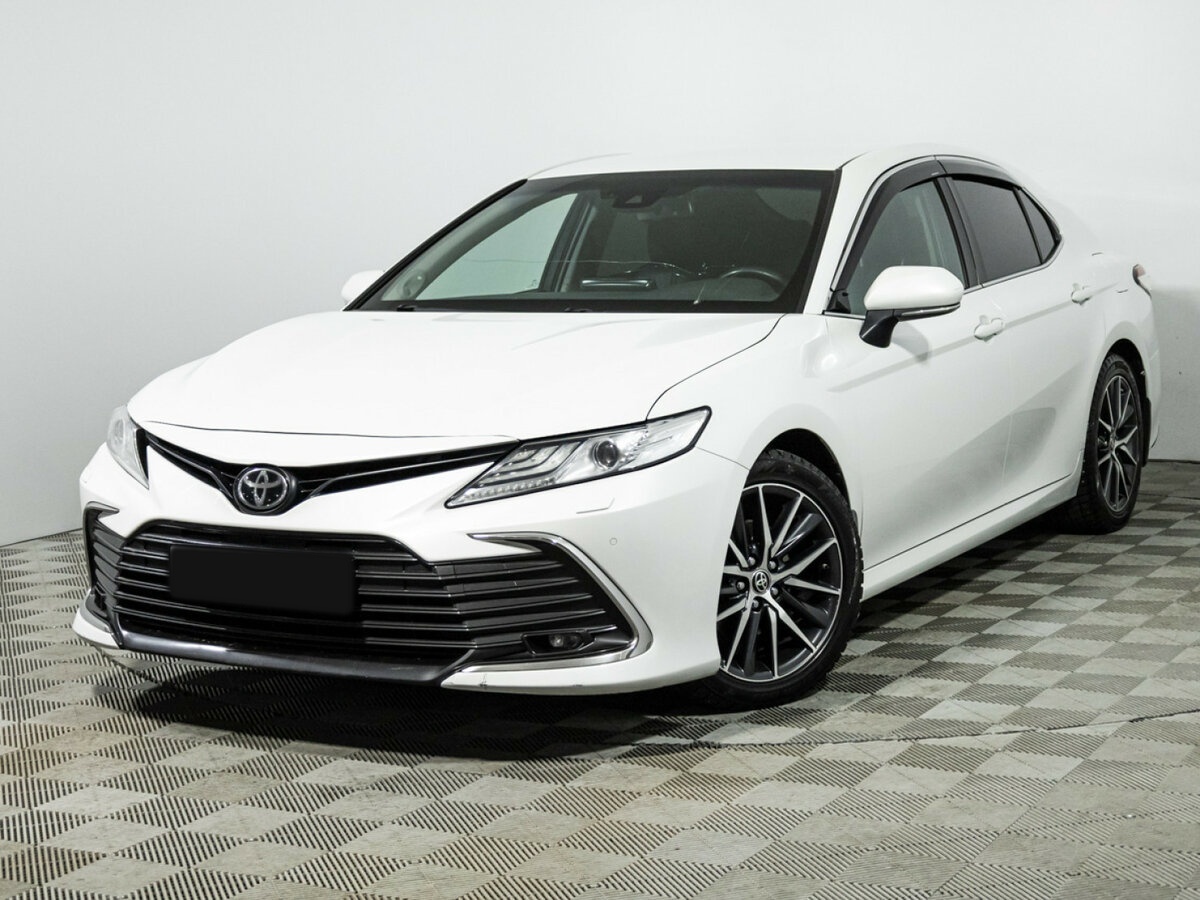 Купить Toyota Camry с пробегом. Фото: #0