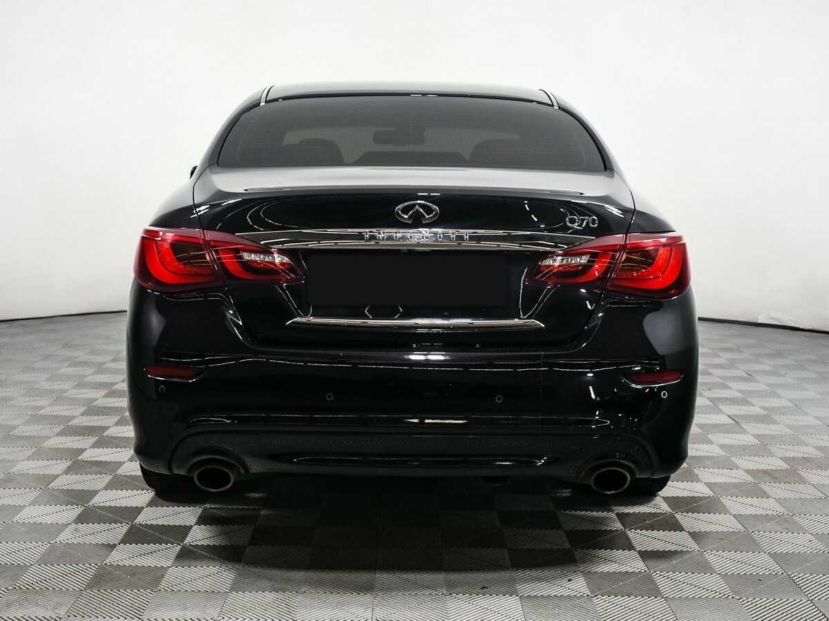 Купить Infiniti Q70 с пробегом. Фото: #4