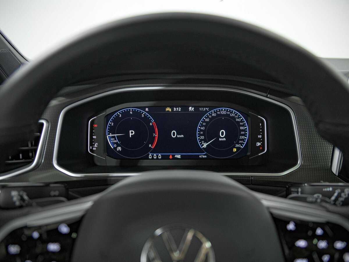 Купить Volkswagen T-Roc с пробегом. Фото: #6