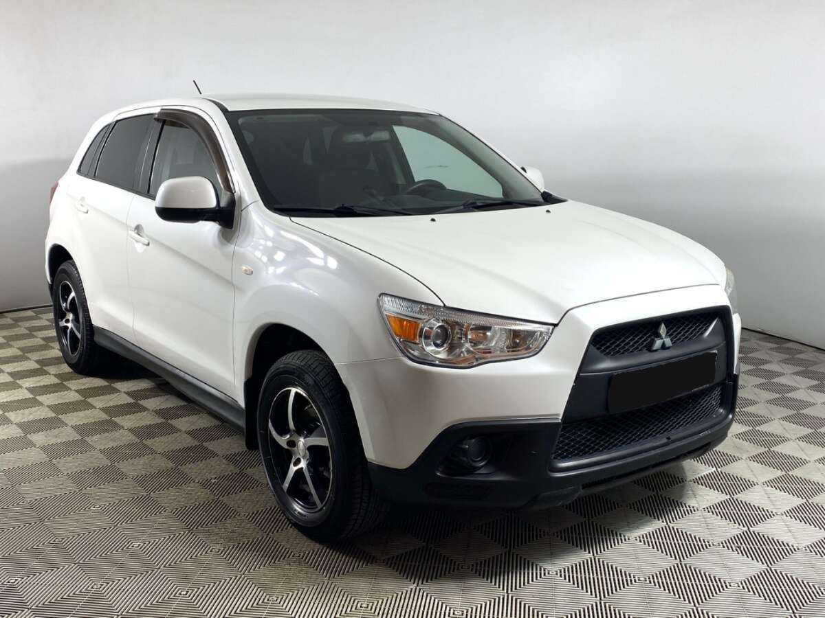 Купить Mitsubishi ASX с пробегом. Фото: #2
