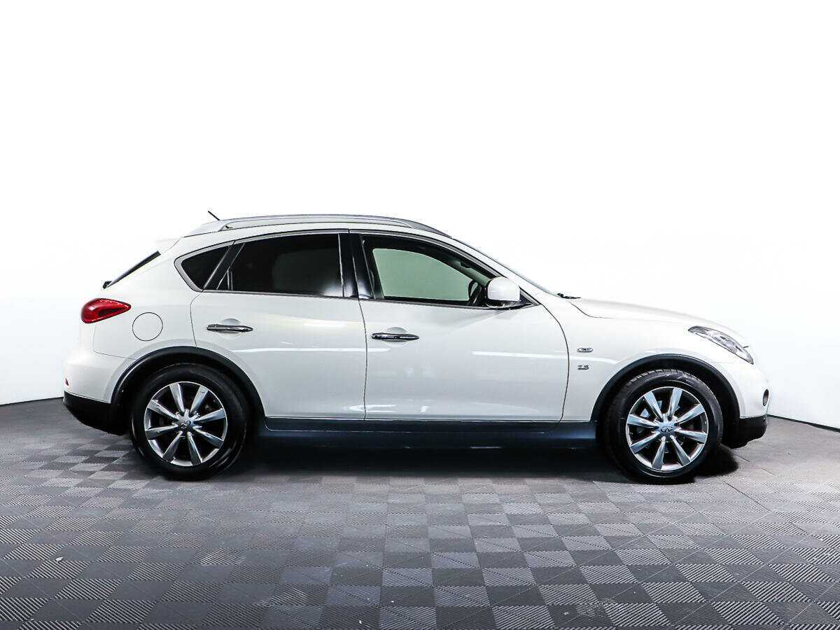 Купить Infiniti QX50 с пробегом. Фото: #3