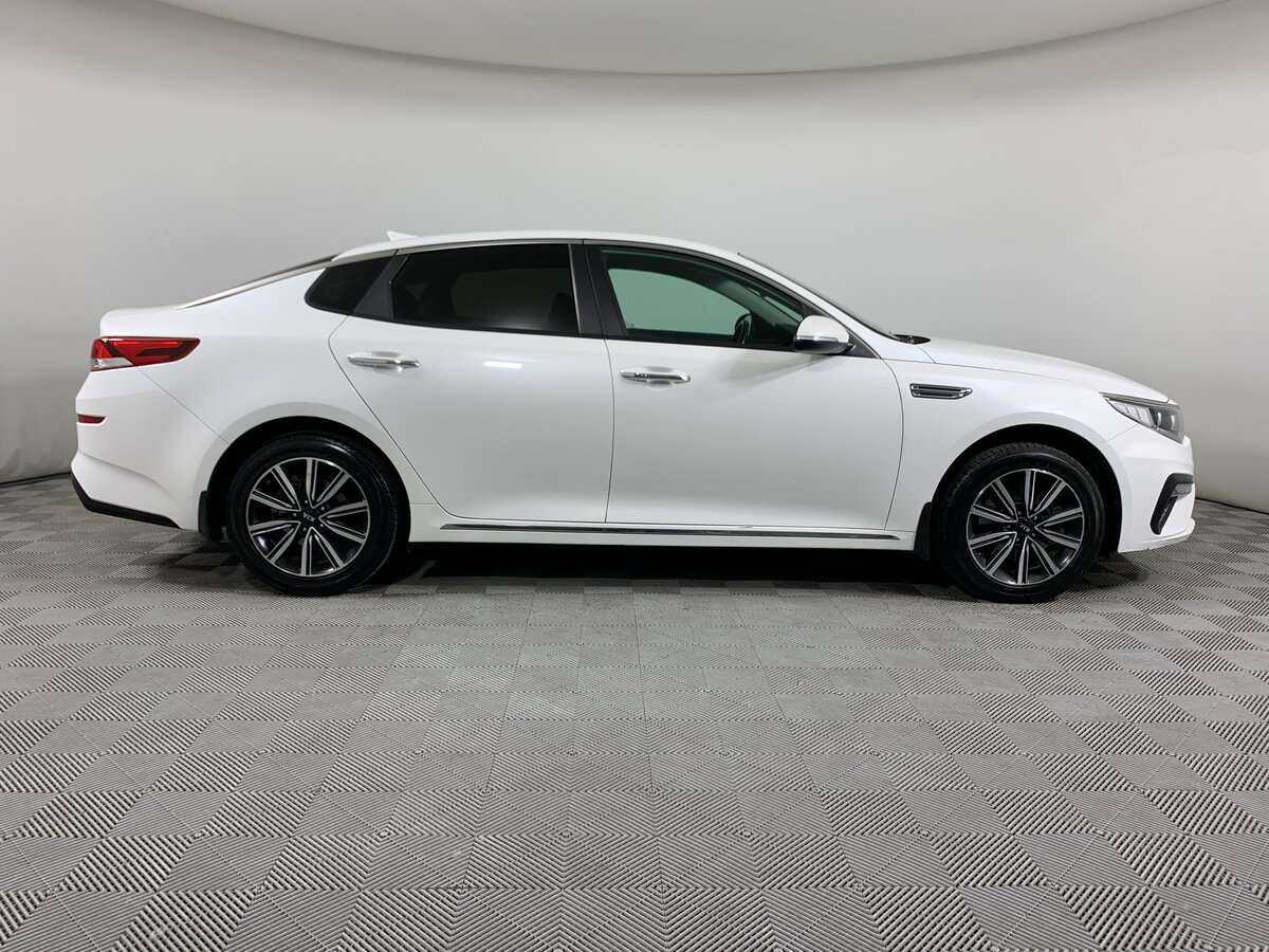 Купить Kia Optima с пробегом. Фото: #3