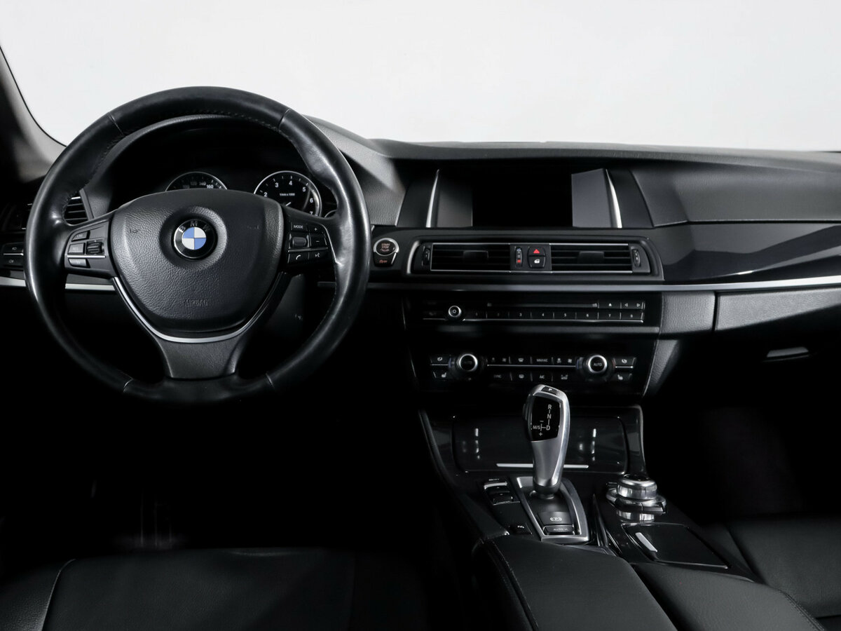Купить BMW 5 серии с пробегом. Фото: #11