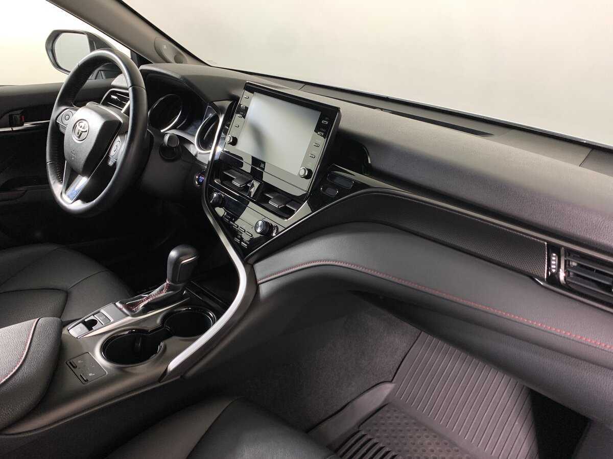 Купить Toyota Camry с пробегом. Фото: #12