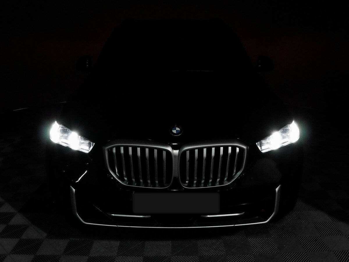 Купить BMW X5 с пробегом. Фото: #17