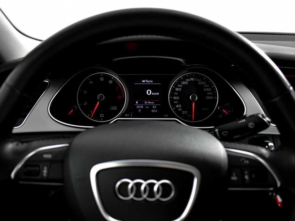 Купить Audi A4 с пробегом. Фото: #18