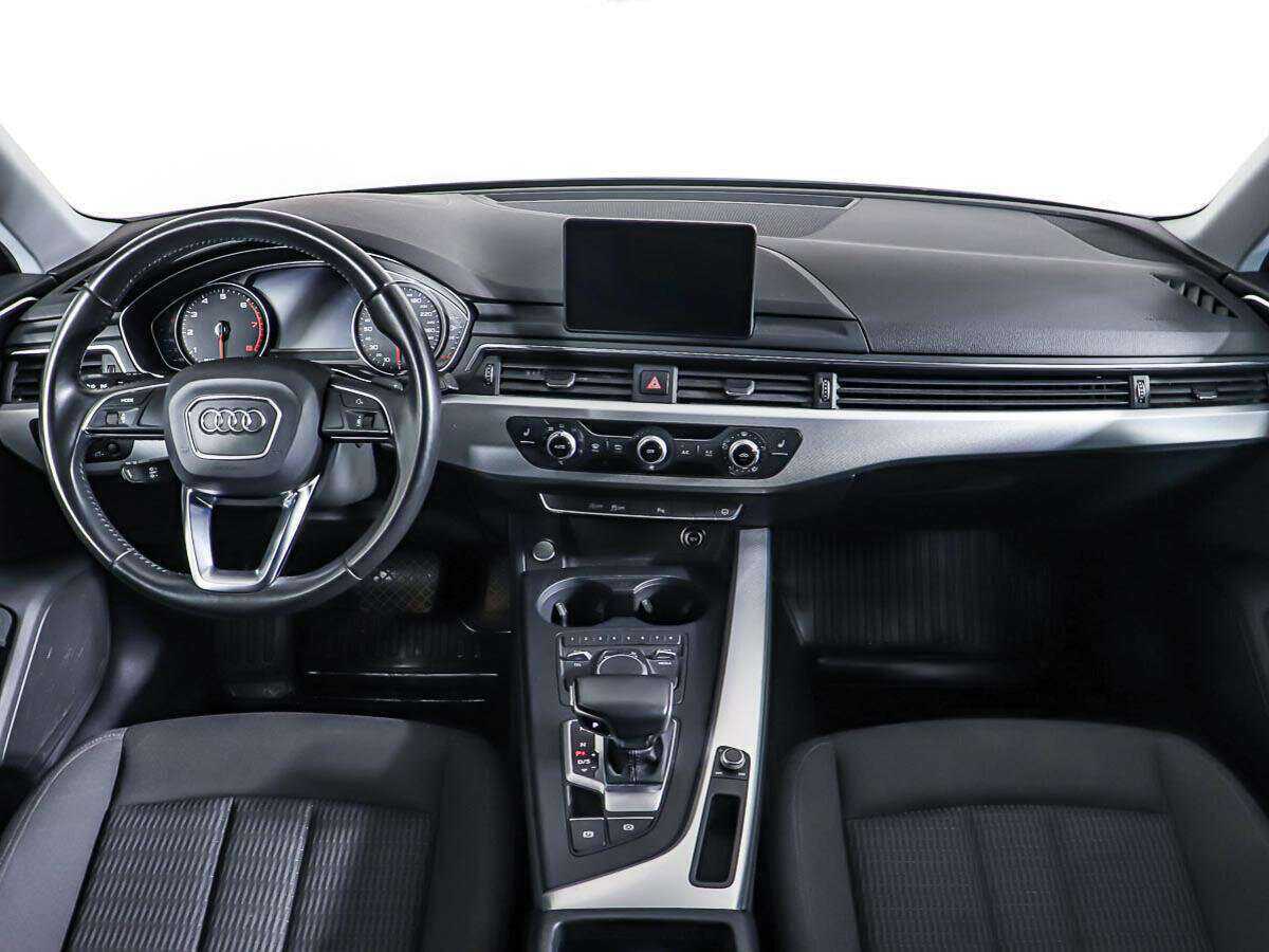 Купить Audi A4 с пробегом. Фото: #10