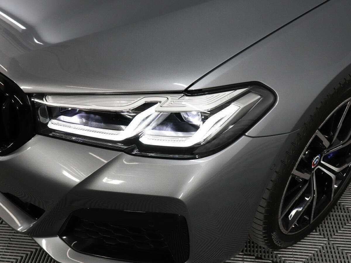 Купить BMW 5 серии с пробегом. Фото: #6