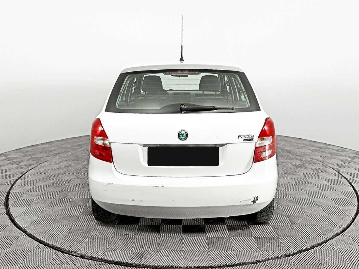 Купить Skoda Fabia с пробегом. Фото: #5
