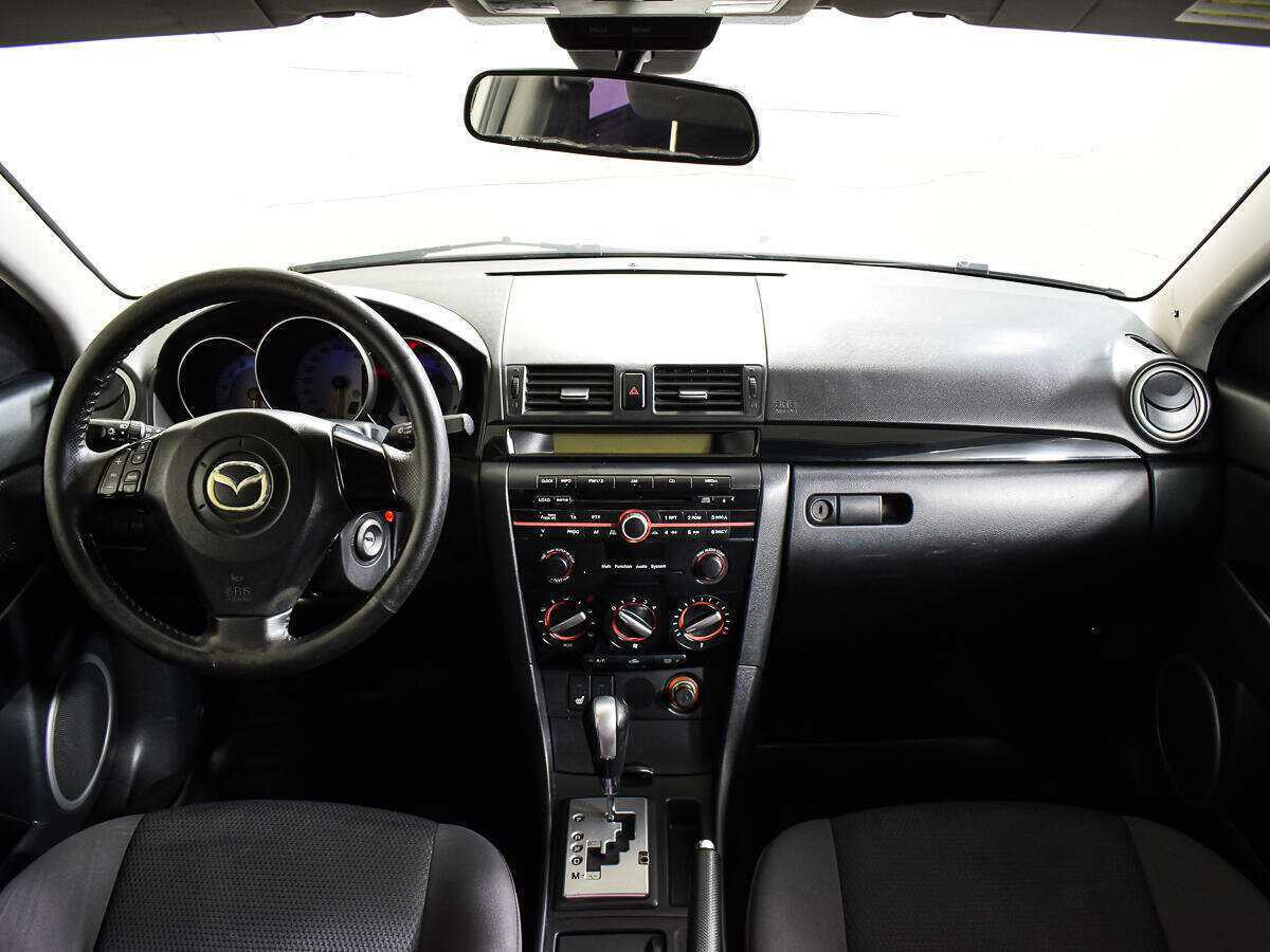 Купить Mazda 3 с пробегом. Фото: #10