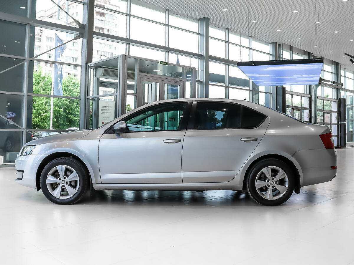 Купить Skoda Octavia с пробегом. Фото: #7