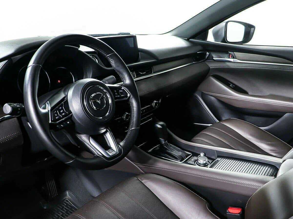 Купить Mazda 6 с пробегом. Фото: #13