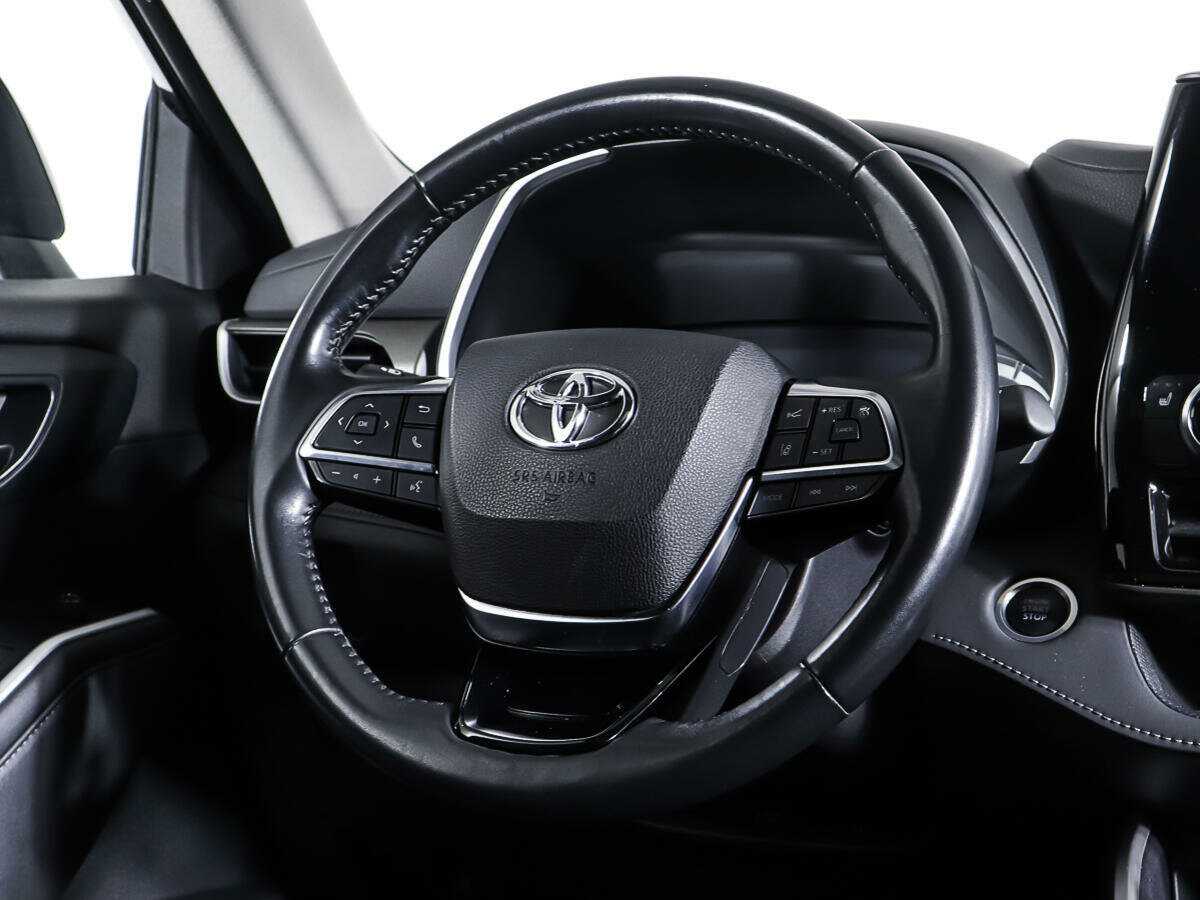 Купить Toyota Highlander с пробегом. Фото: #18