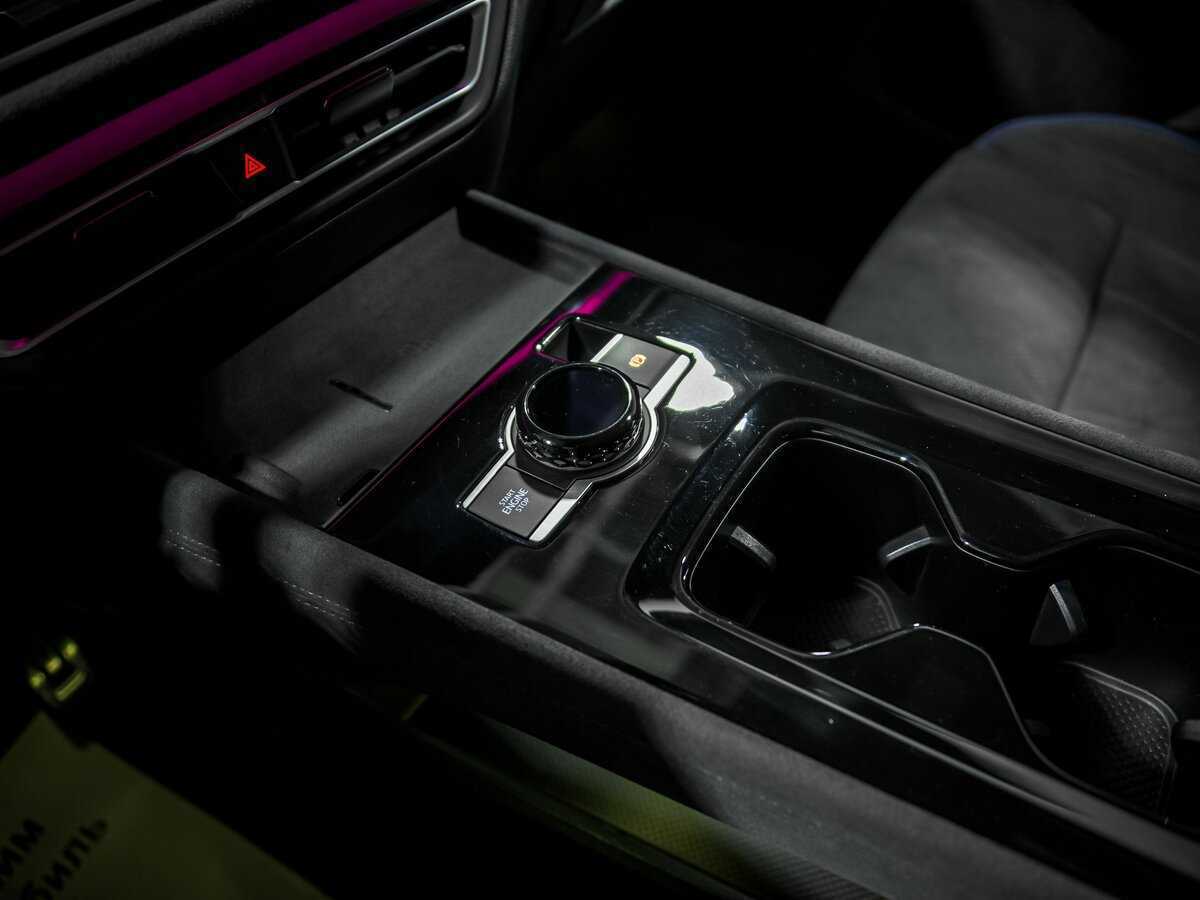 Купить Volkswagen Tiguan с пробегом. Фото: #13