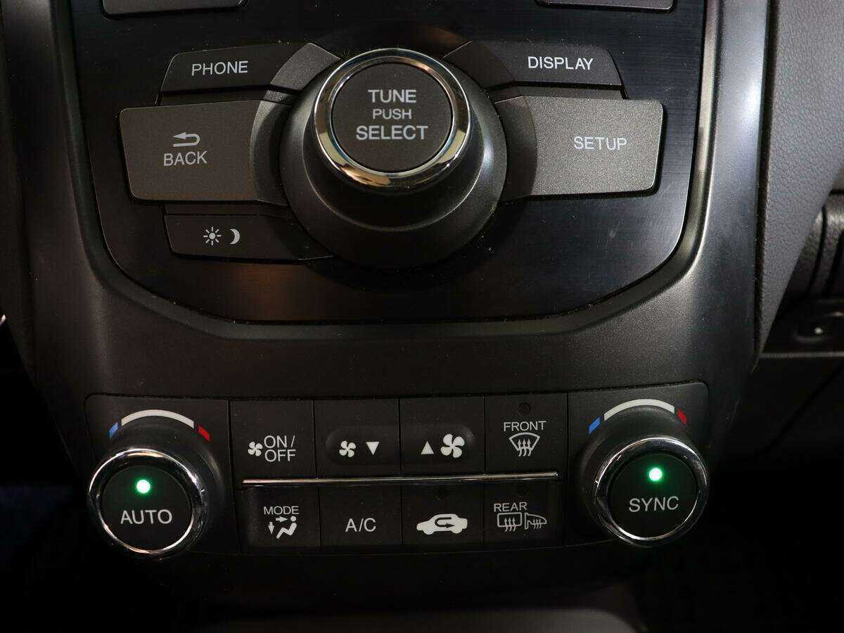 Купить Acura RDX с пробегом. Фото: #21