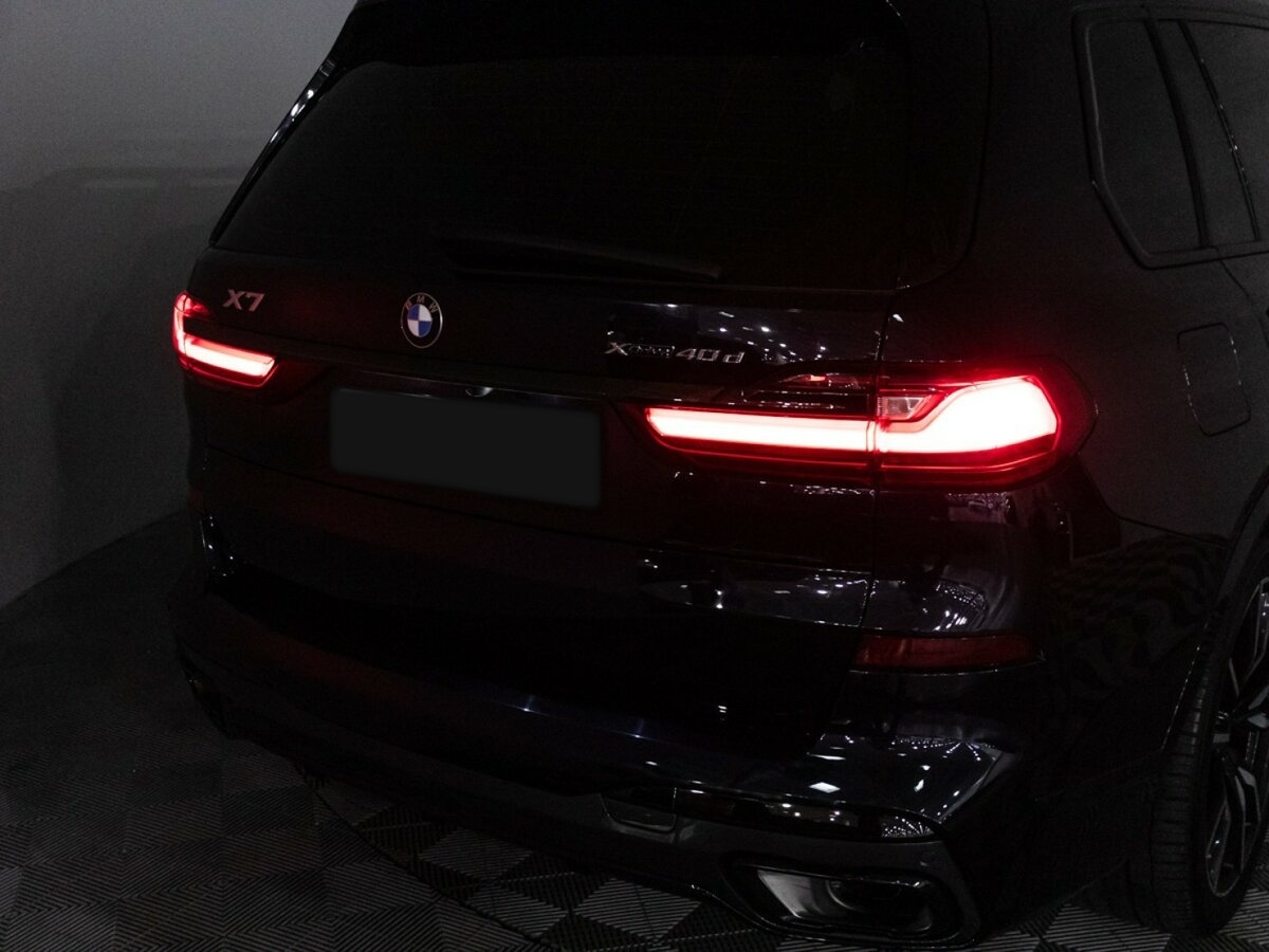 Купить BMW X7 с пробегом. Фото: #34