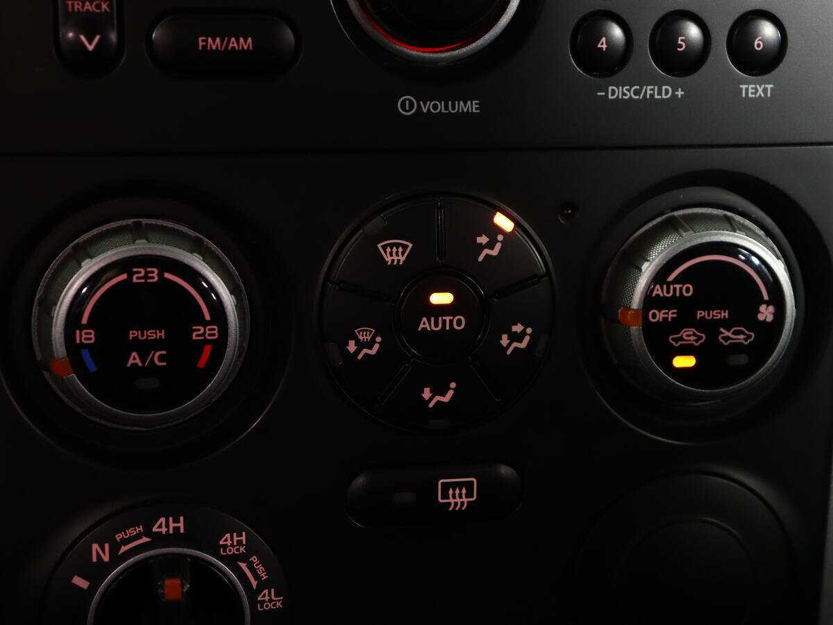 Купить Suzuki Grand Vitara с пробегом. Фото: #14