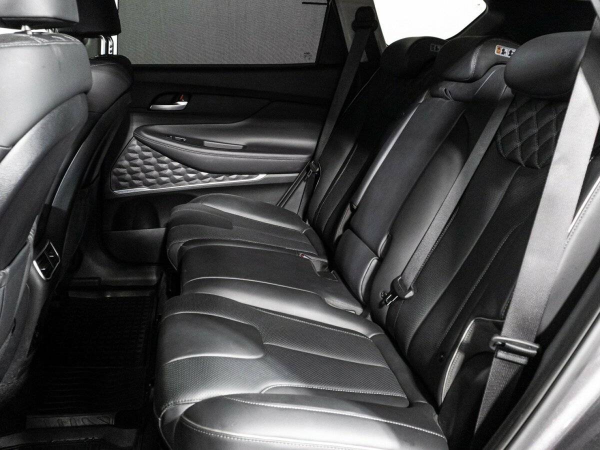 Купить Hyundai Santa Fe с пробегом. Фото: #9