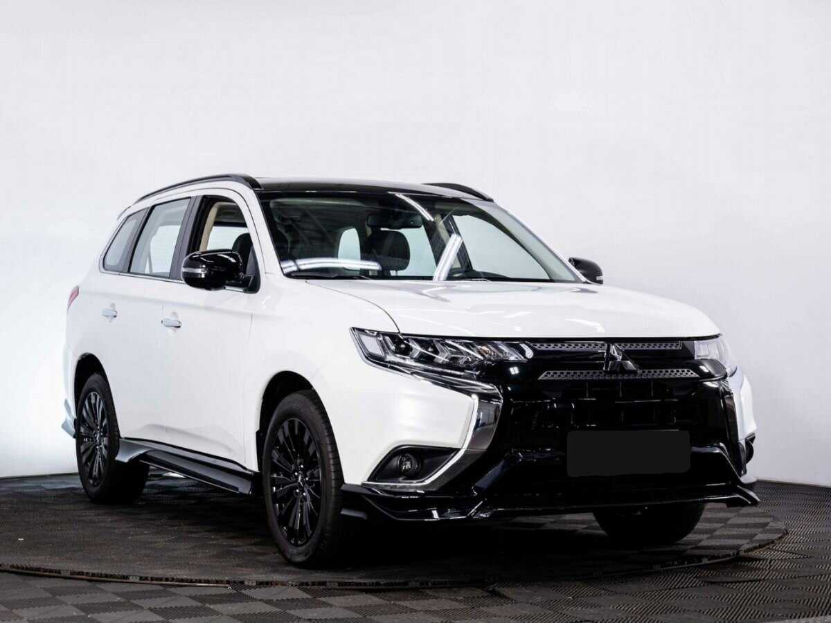 Купить Mitsubishi Outlander с пробегом. Фото: #2