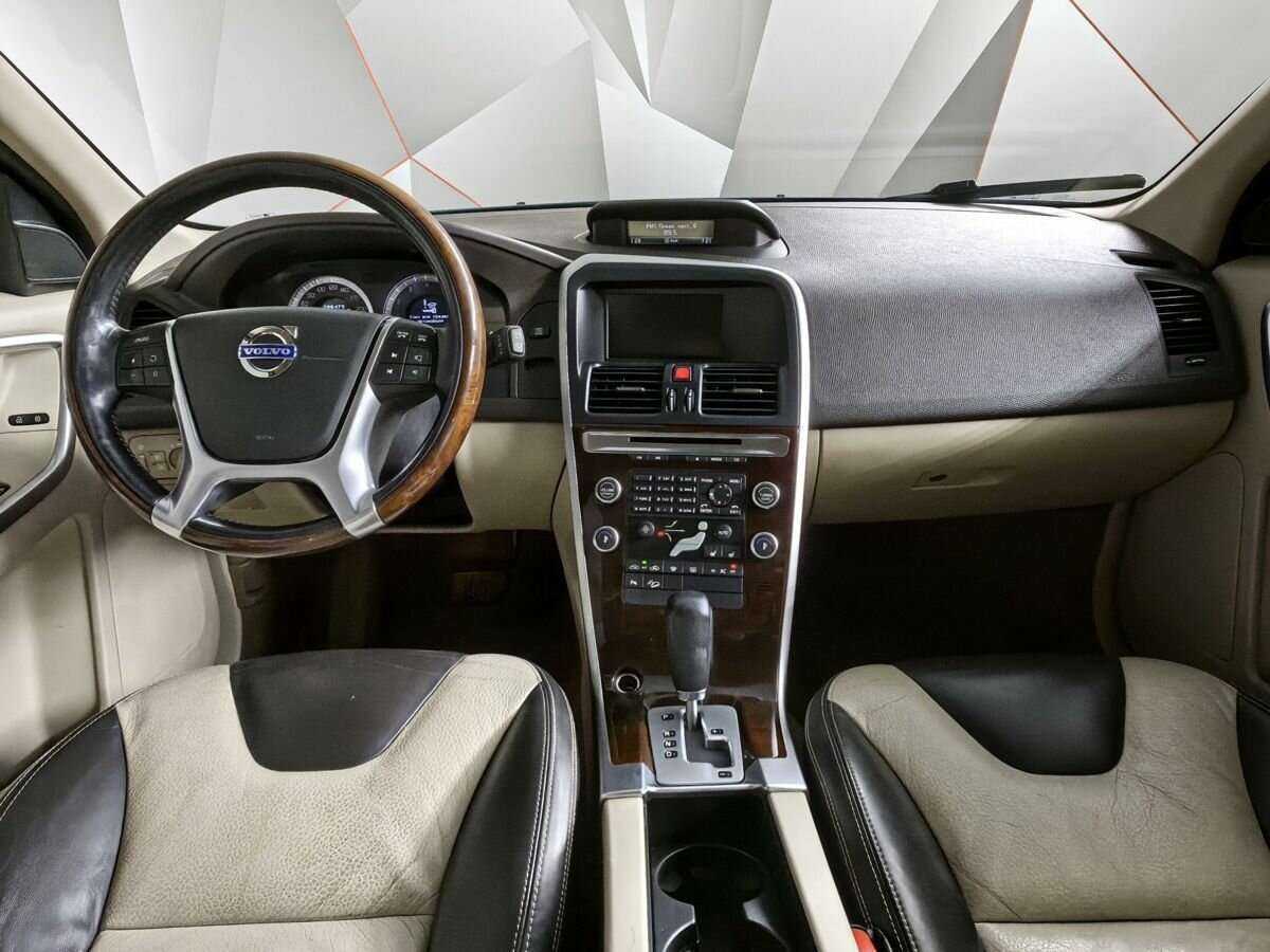 Купить Volvo XC60 с пробегом. Фото: #9