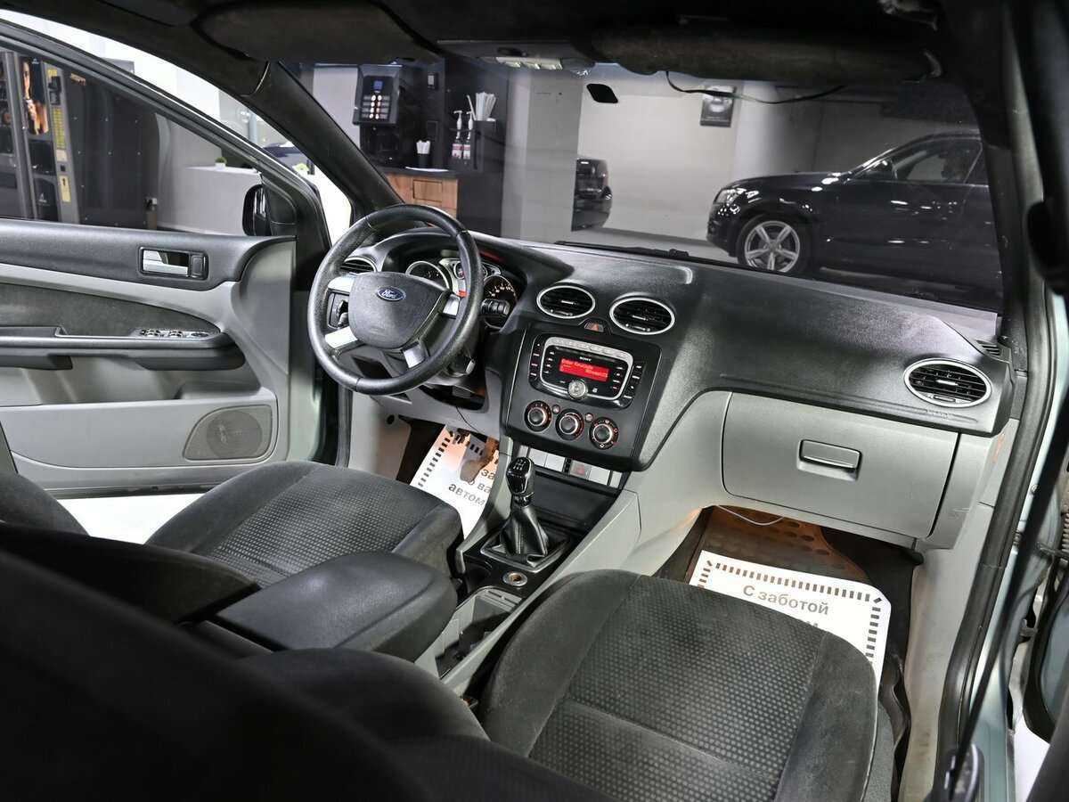 Купить Ford Focus с пробегом. Фото: #8