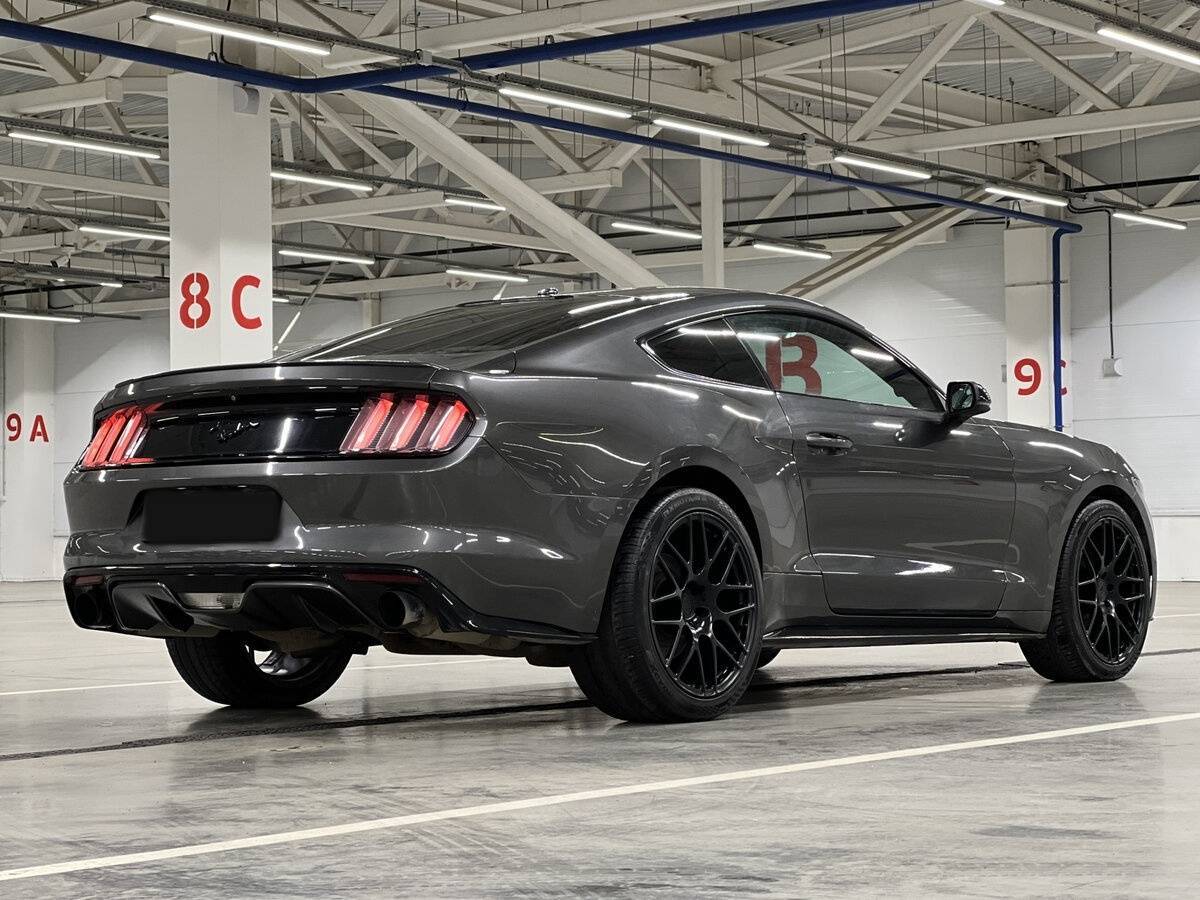 Купить Ford Mustang с пробегом. Фото: #24