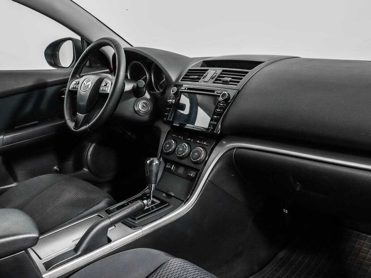 Купить Mazda 6 с пробегом. Фото: #10