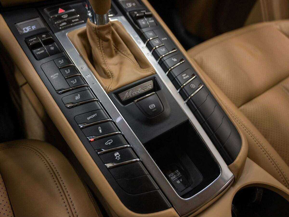 Купить Porsche Macan с пробегом. Фото: #20