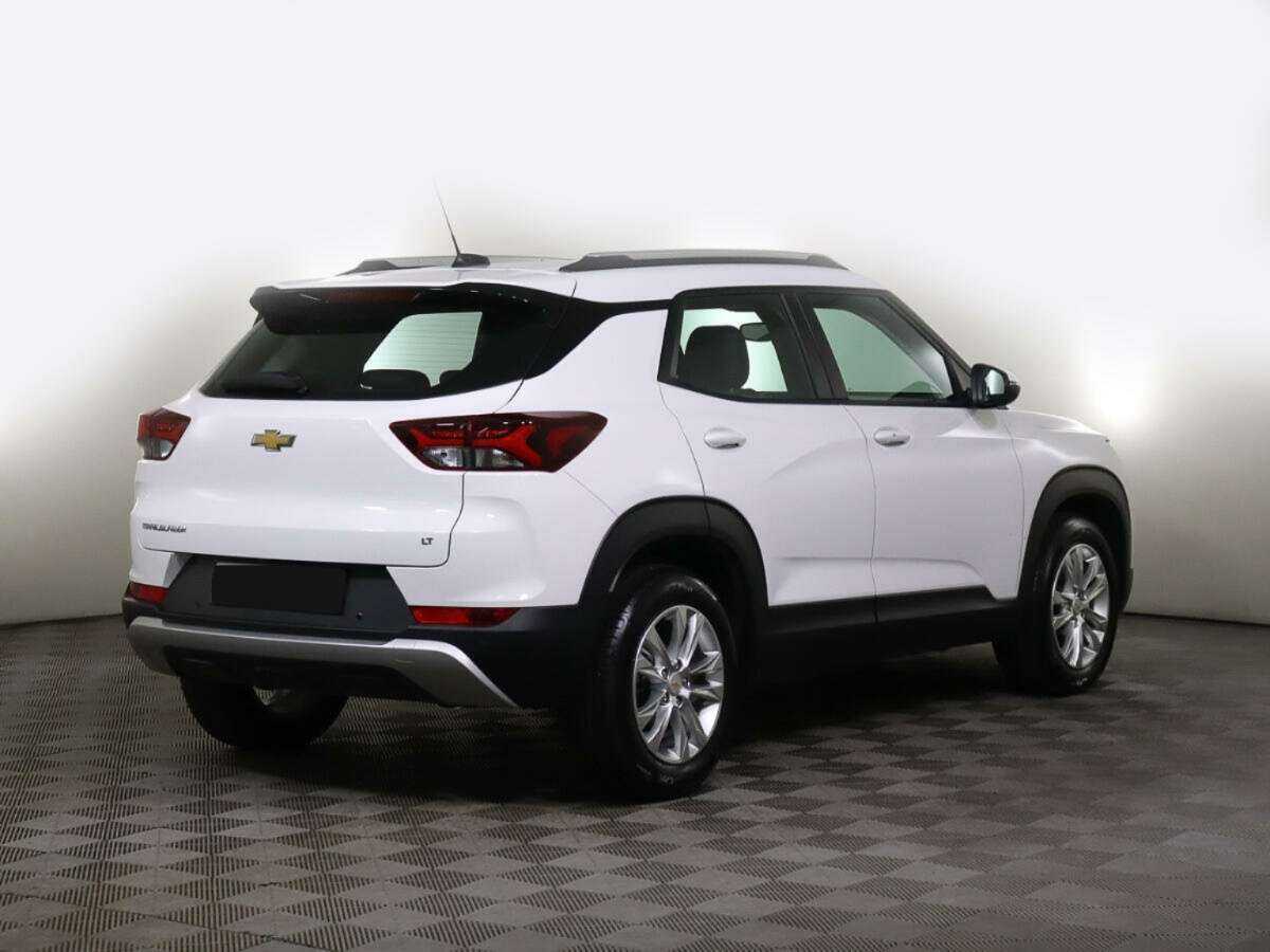Купить Chevrolet TrailBlazer с пробегом. Фото: #3