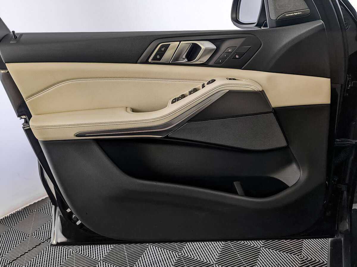 Купить BMW X5 с пробегом. Фото: #14