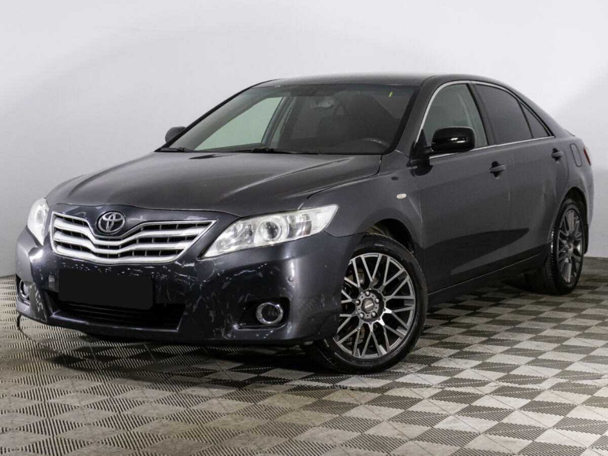 Купить Toyota Camry с пробегом. Фото: #0