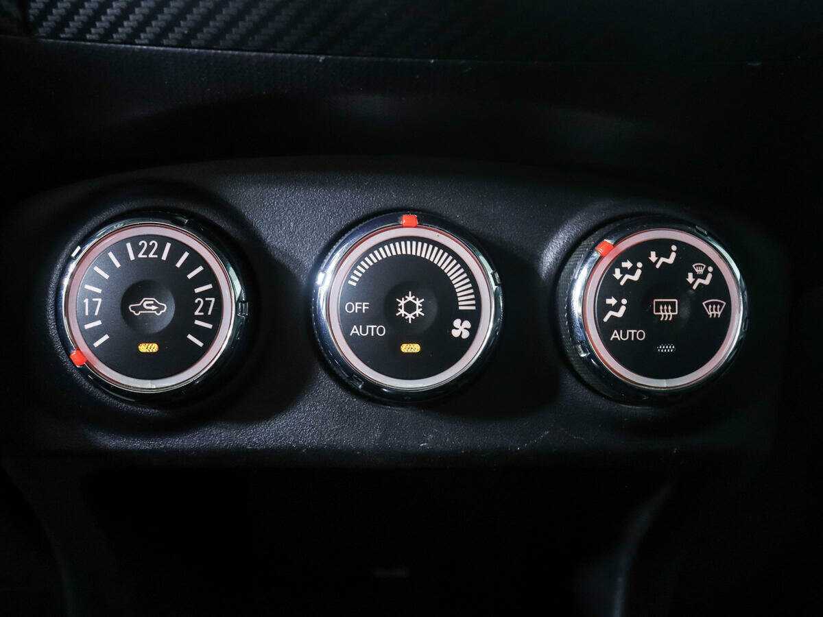 Купить Mitsubishi Outlander с пробегом. Фото: #13