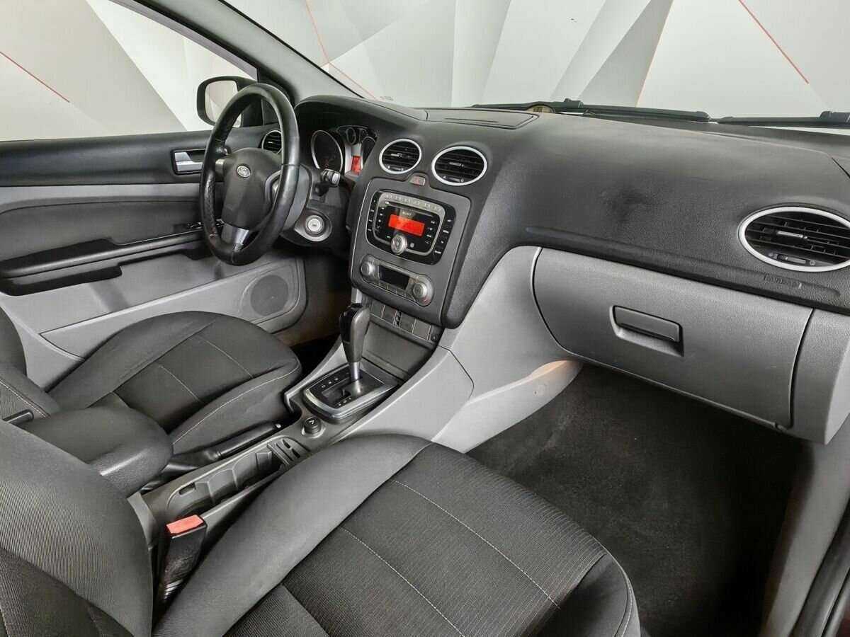Купить Ford Focus с пробегом. Фото: #9