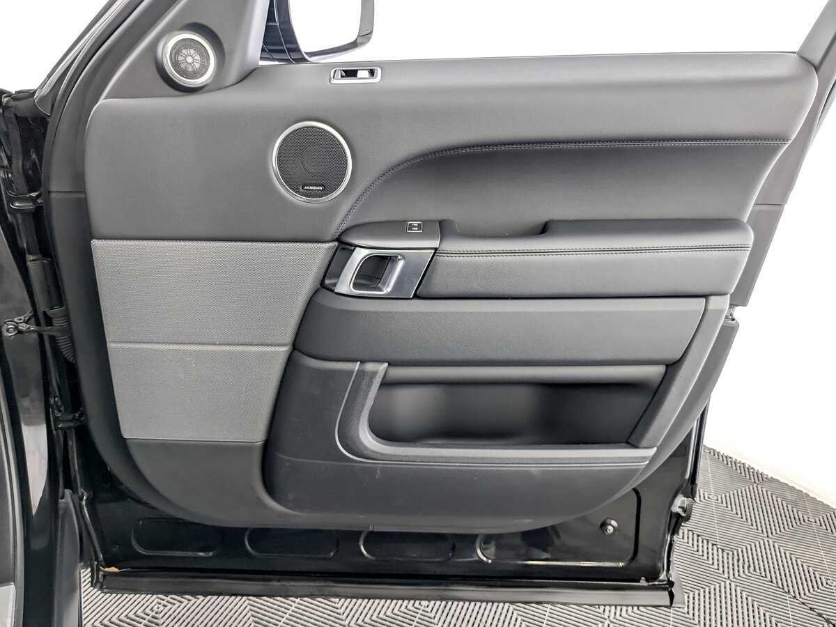 Купить Land Rover Range Rover Sport с пробегом. Фото: #26