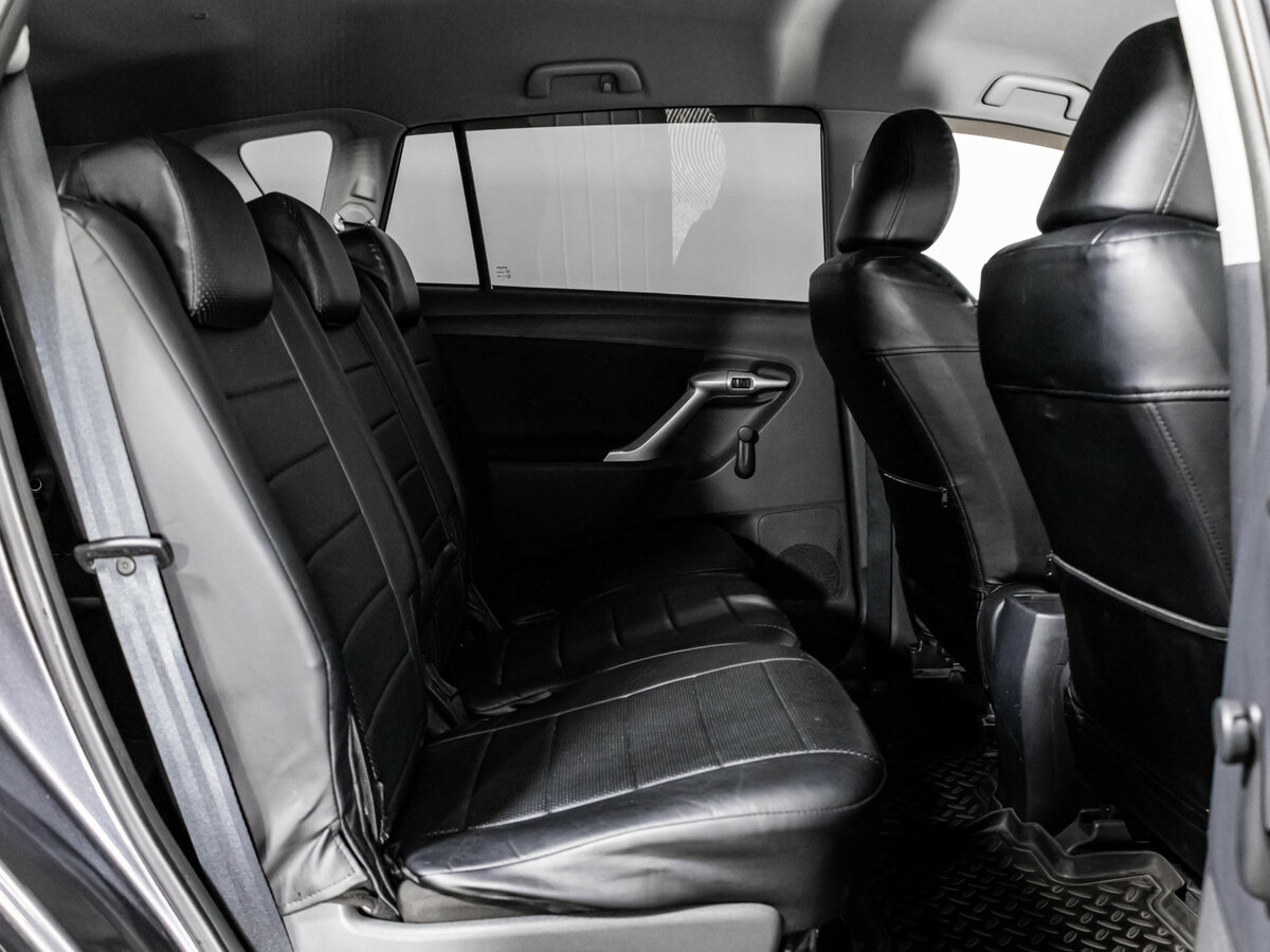 Купить Toyota Verso с пробегом. Фото: #12