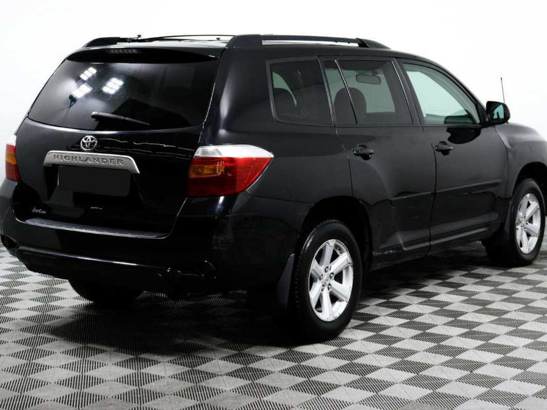 Купить Toyota Highlander с пробегом. Фото: #4